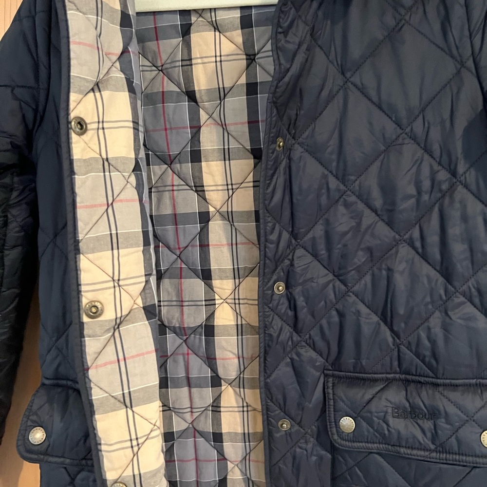 Barbour Black Quilted Puffer Jacket - Picture 8 of 9